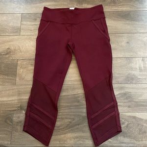 Ivivva by Lululemon burgundy capris